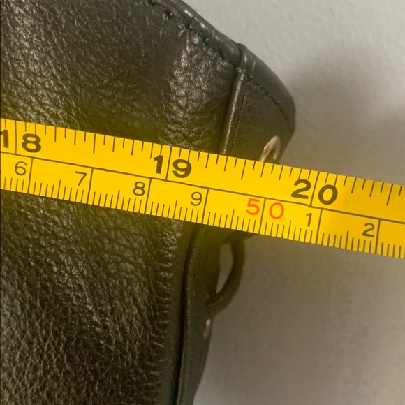 Unik Black Leather Vest with Silver Studs Motorcycle Biker Womans Size M Pockets - Picture 9 of 11